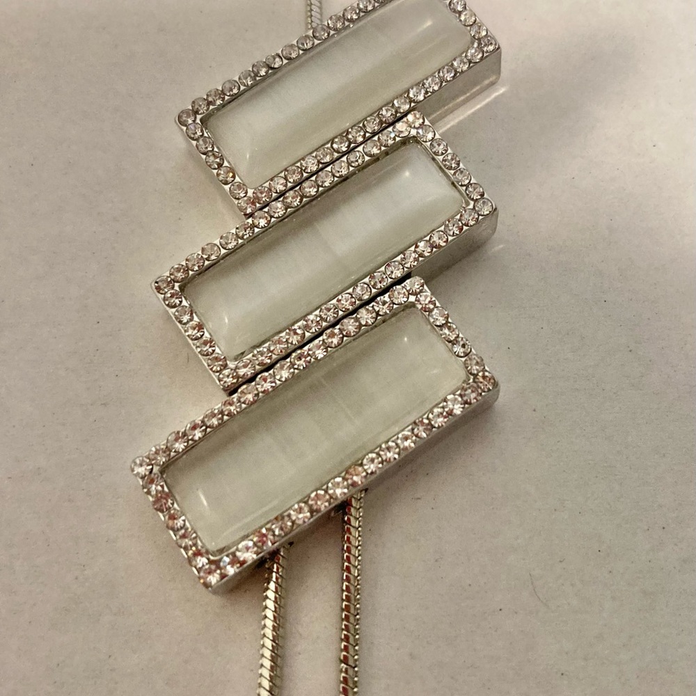 Necklace. Stunning. Excellent Condition